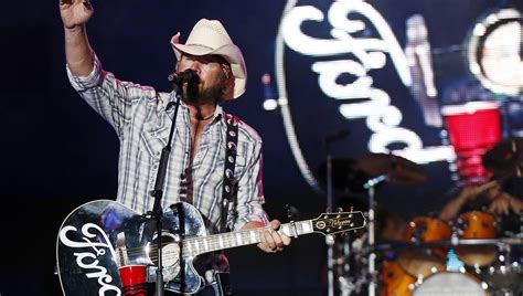 Lainey Wilson, Carrie Underwood to headline Toby Keith tribute .